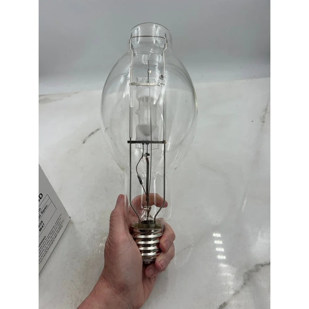 DAMAR M400U4K Metal Vapor Lamp 400 Watts E39 Mogul Base Clear 4000K